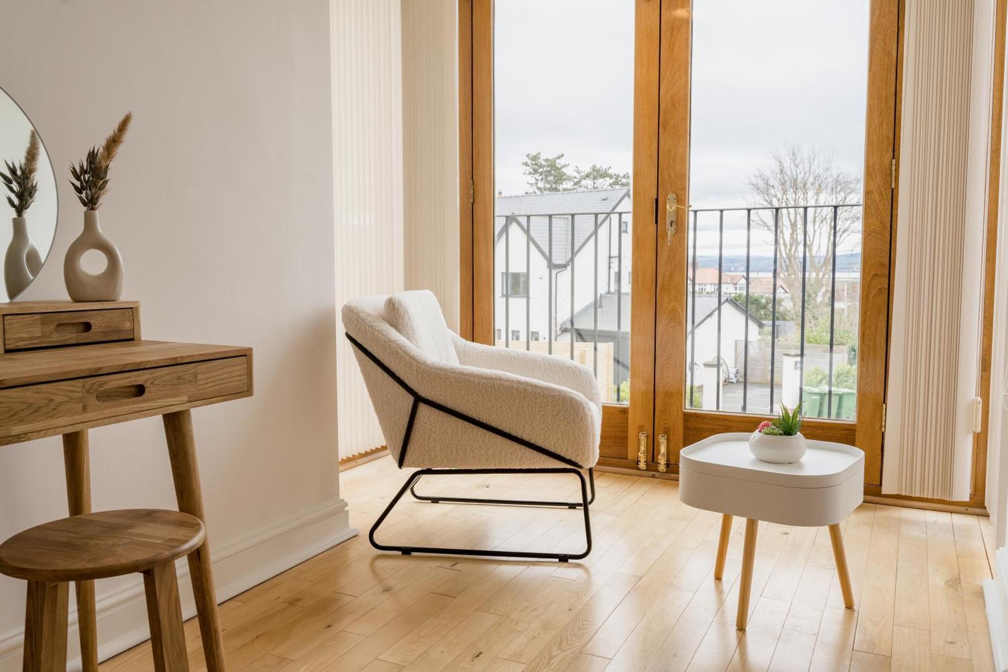 Beautifully Done 5 Bed Barn Conversion In Heswall - Sleeps Up To 10 מראה חיצוני תמונה